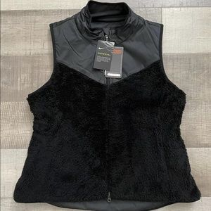 Nike Synthetic Filled Reversible Faux Fur vest